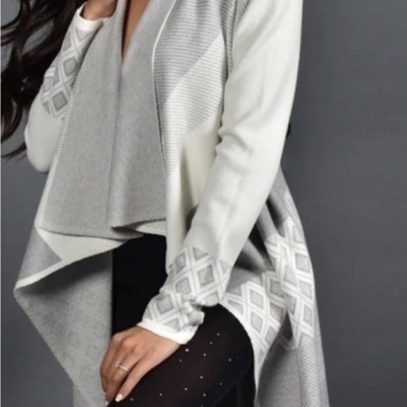 evolution by cyrus Sweaters - Evolution by Cyrus China Graphic Open Drape Cardigan Sweater